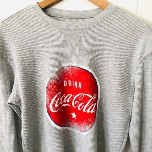 Coca Cola Drink Coca Cola Graphic Thermal Top Small - Picture 8 of 10